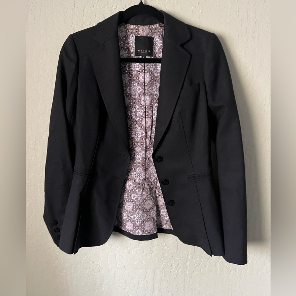 Ted Baker 100% Wool Women’s Blazer size 1